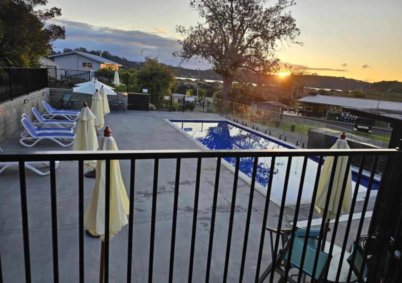Russell-Orongo Bay Holiday Park Экстерьер фото