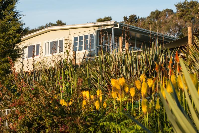 Russell-Orongo Bay Holiday Park Экстерьер фото